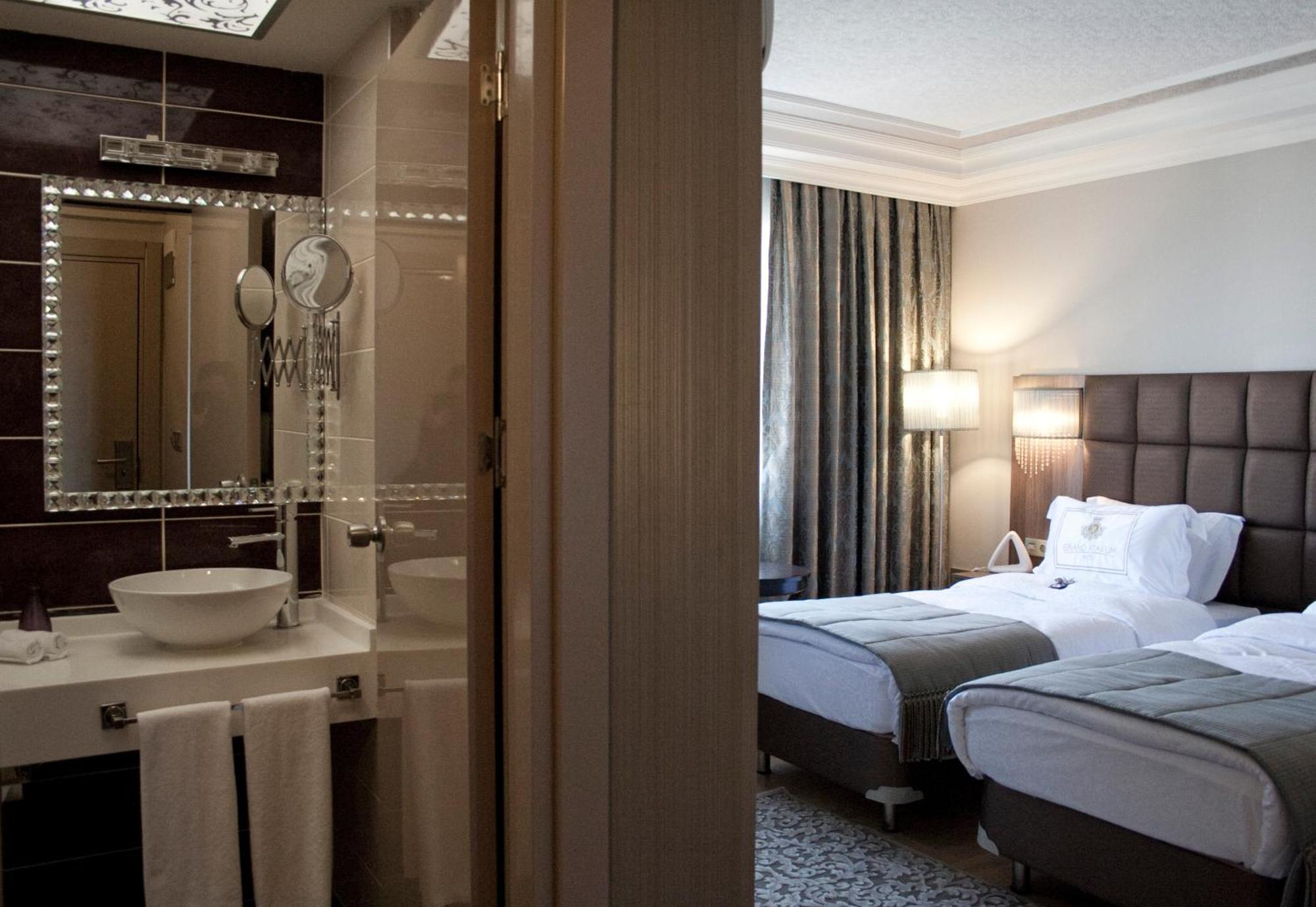 Grand Atakum Hotel ซัมซุน ภายนอก รูปภาพ