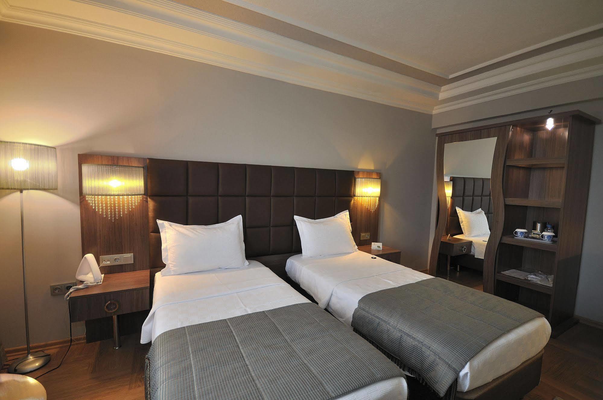 Grand Atakum Hotel ซัมซุน ภายนอก รูปภาพ