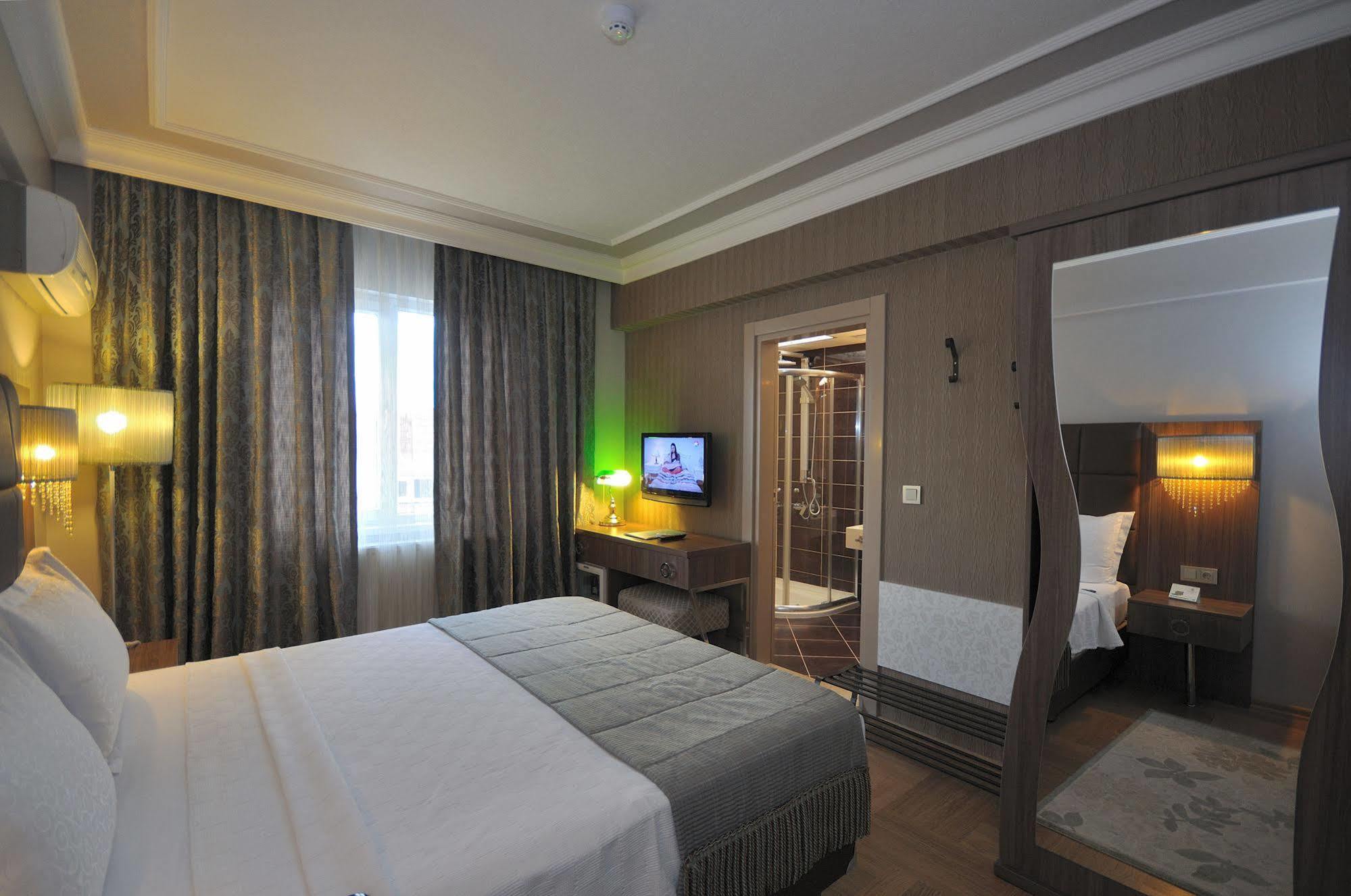 Grand Atakum Hotel ซัมซุน ภายนอก รูปภาพ