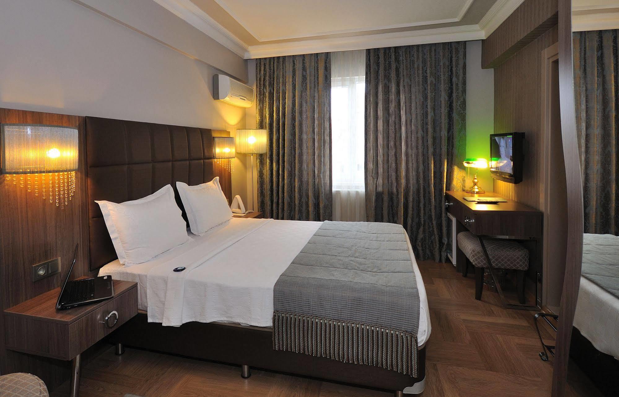 Grand Atakum Hotel ซัมซุน ภายนอก รูปภาพ
